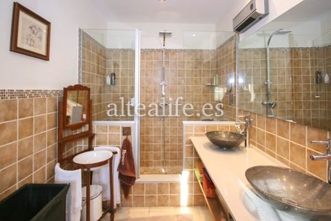 Villa i La Nucia, Alicante, La Nucia - € 850.000 | Ref: 191 - foto 10